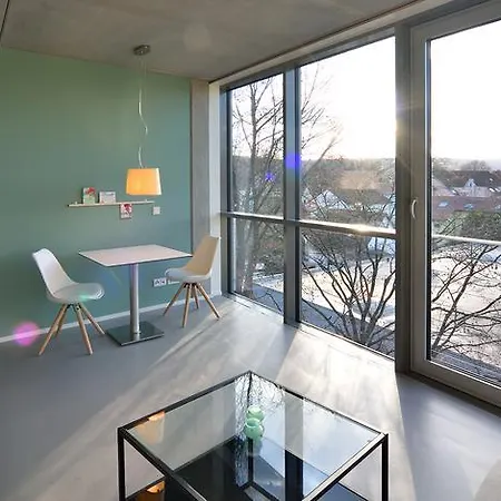 アパートホテル Loft